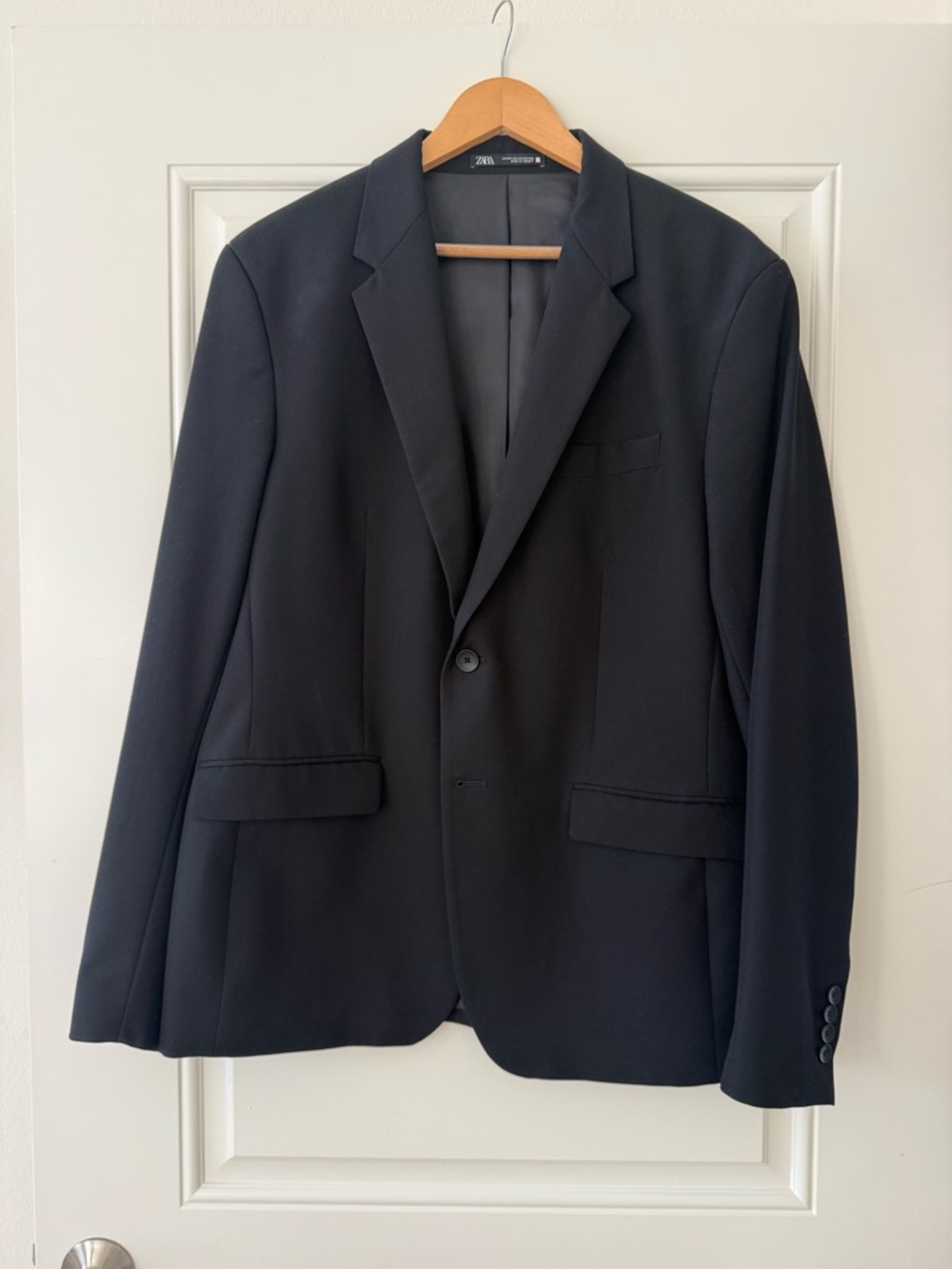 Zara Men's Black Single-Button Notch Lapel Blazer